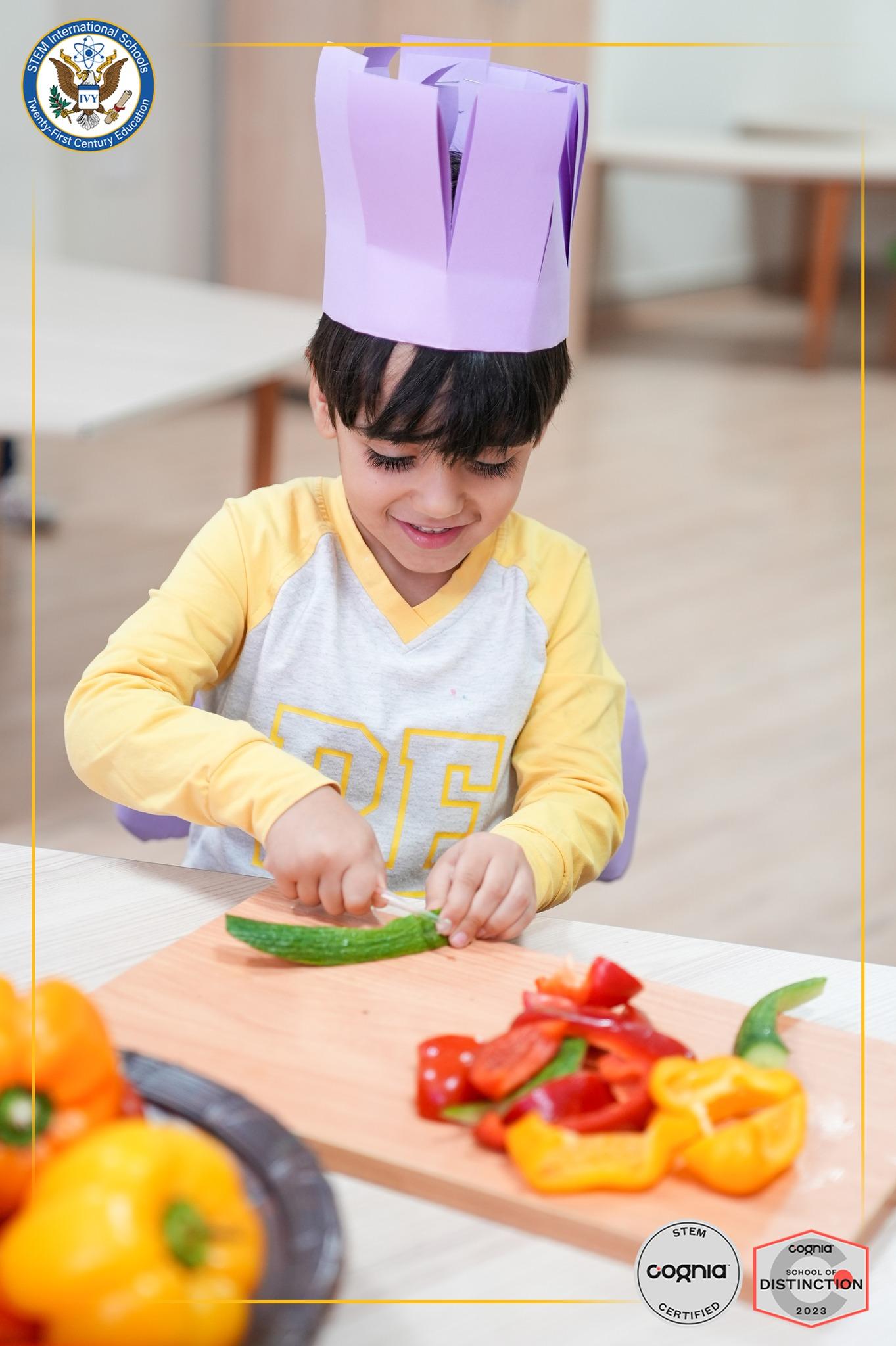  Little Chefs Whip Up Healthy Salads in Fun Culinary Adventure🥗👩‍🍳👨‍🍳